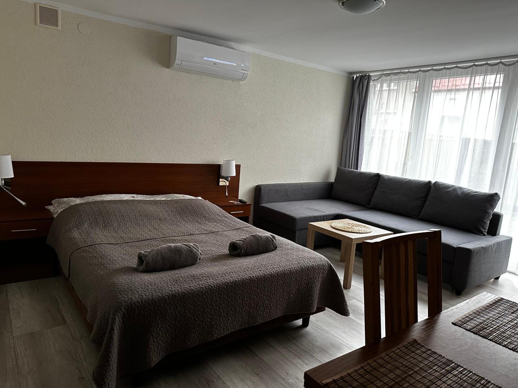 Kompleks Apartament-Serwis クラクフ エクステリア 写真
