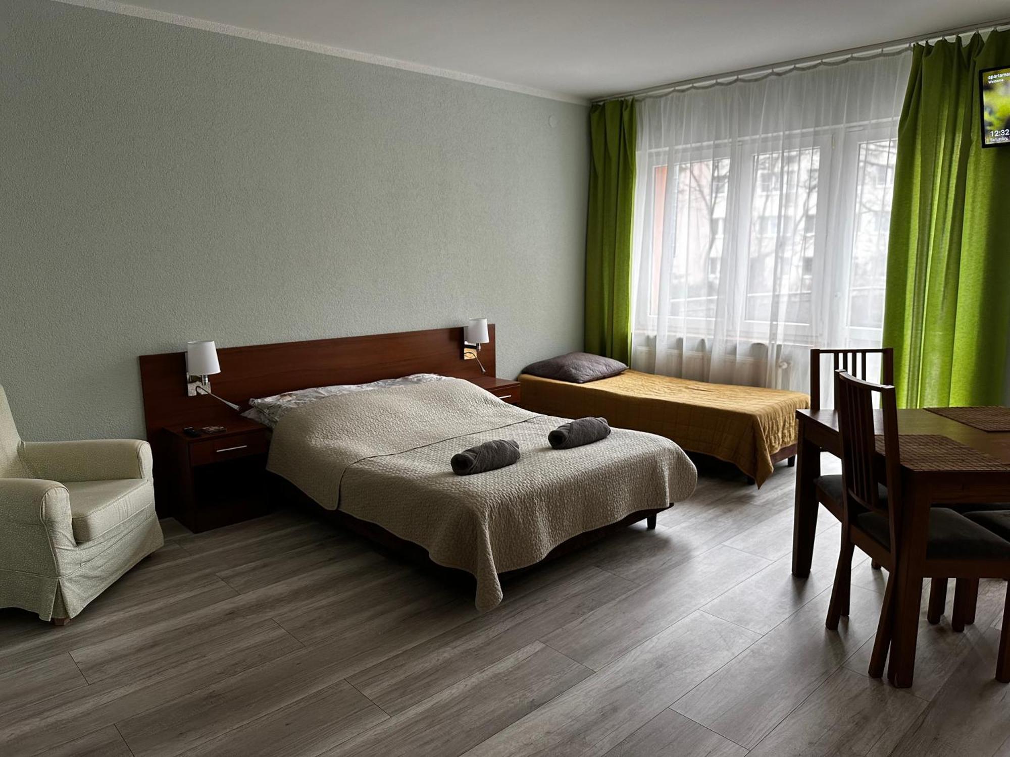 Kompleks Apartament-Serwis クラクフ エクステリア 写真