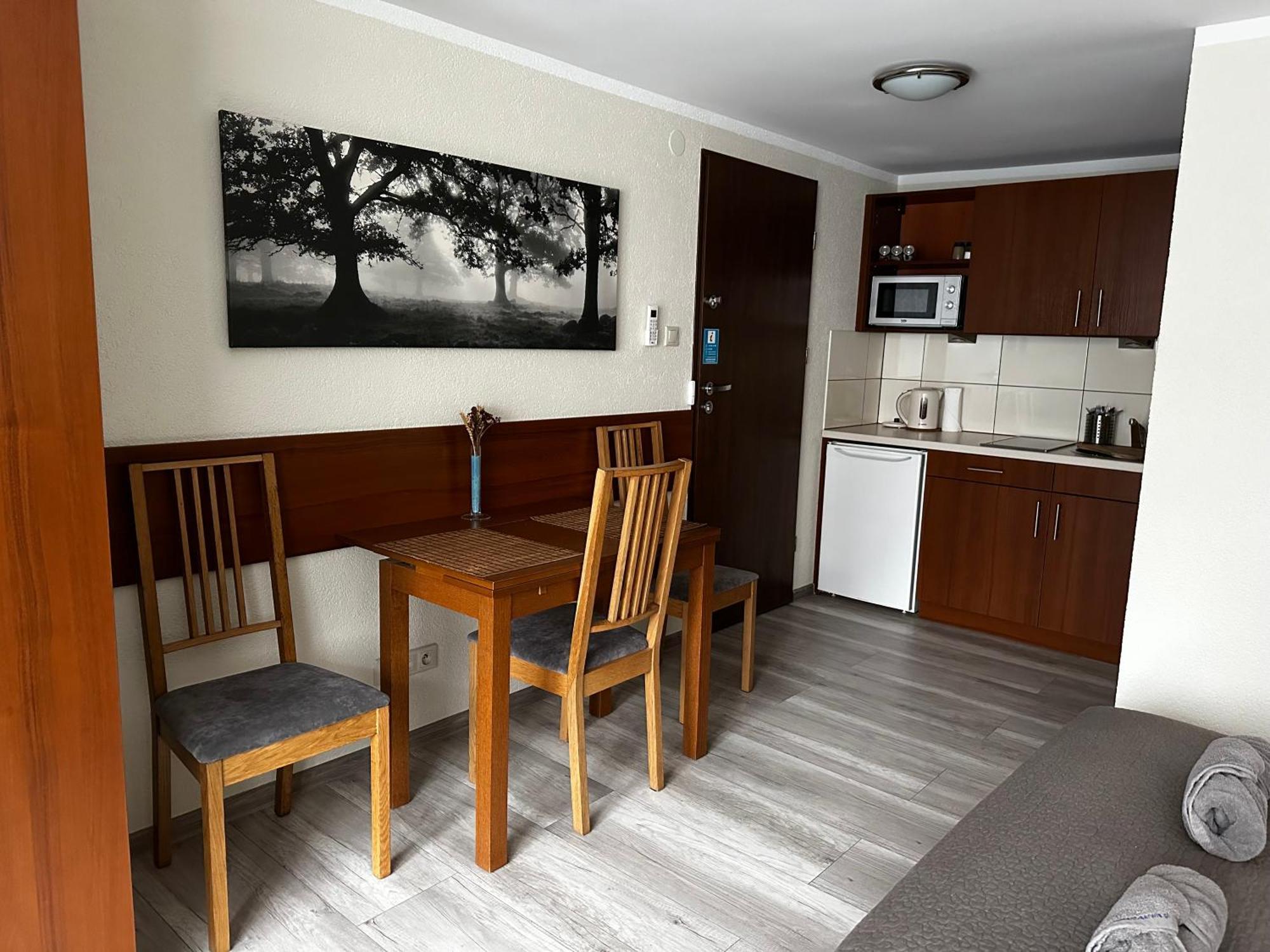 Kompleks Apartament-Serwis クラクフ エクステリア 写真