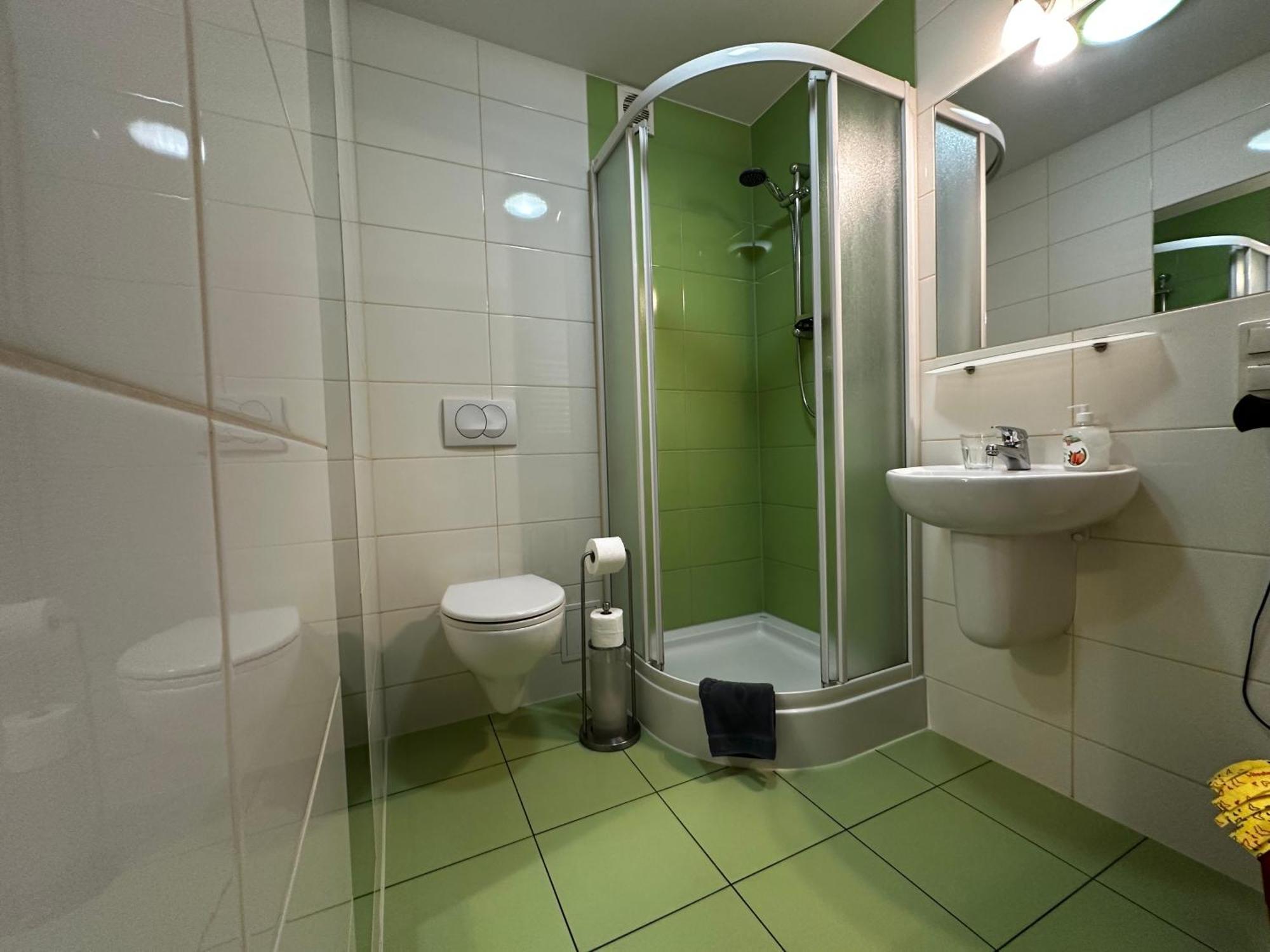 Kompleks Apartament-Serwis クラクフ エクステリア 写真