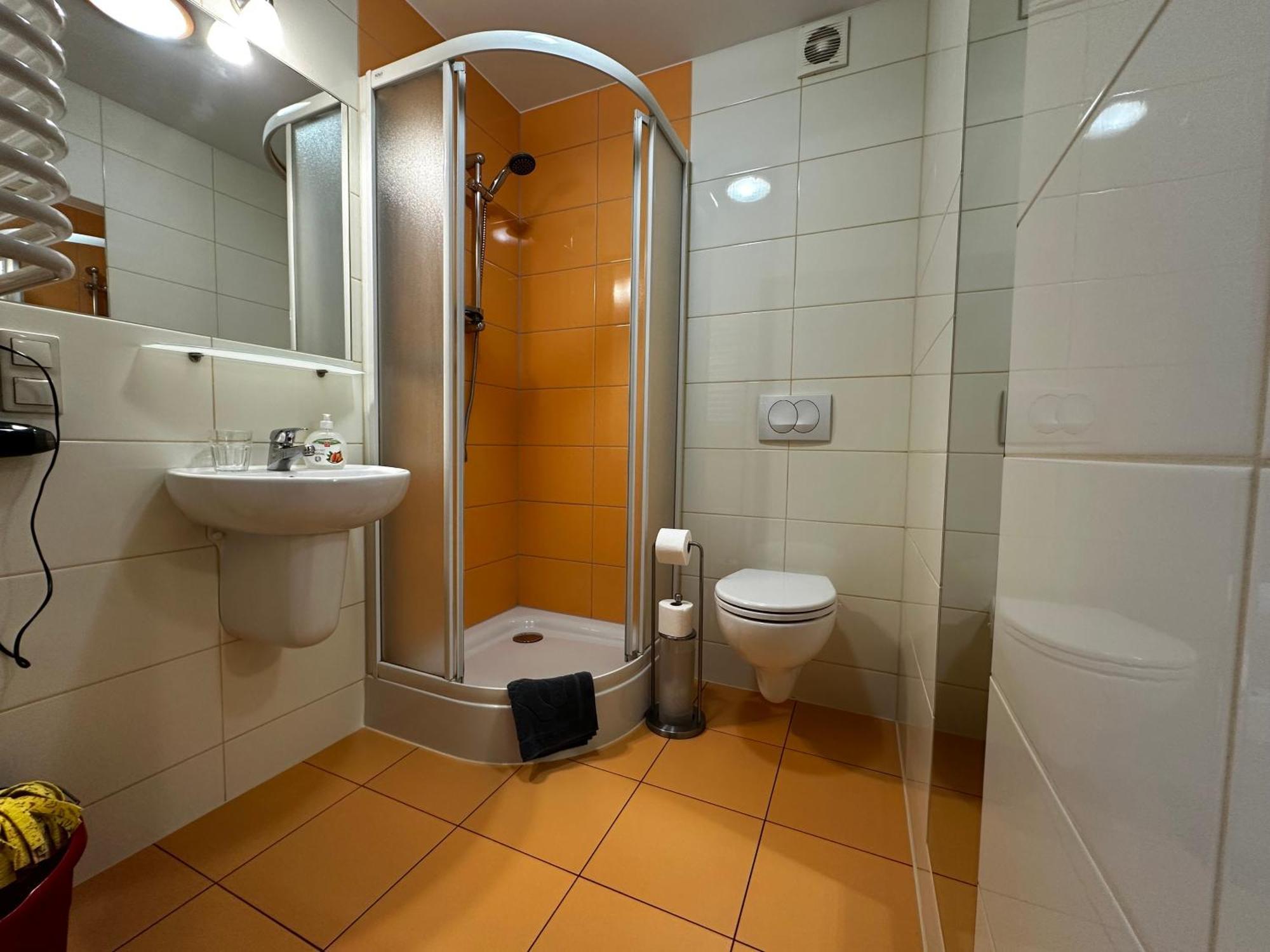 Kompleks Apartament-Serwis クラクフ エクステリア 写真