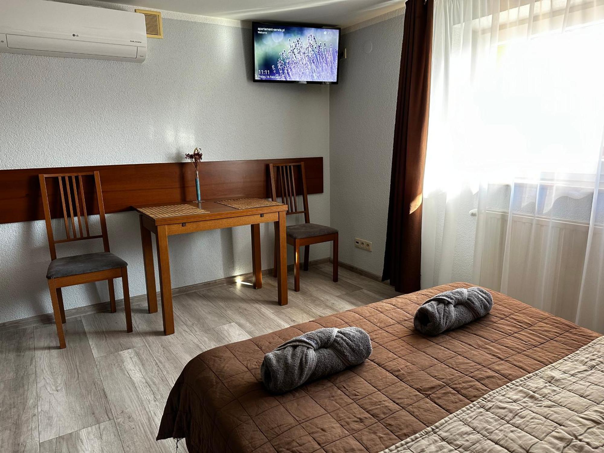 Kompleks Apartament-Serwis クラクフ エクステリア 写真